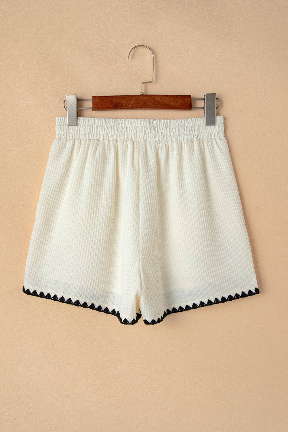 Contrast Ricrac Hem Waffle Textured Shorts